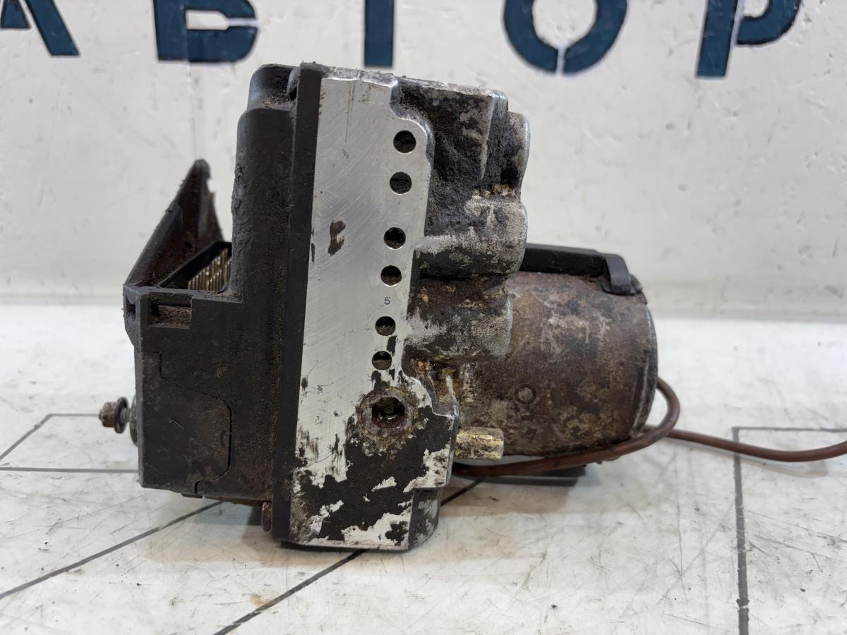 Блок ABS (насос) 4A0614111G Audi A6 C4