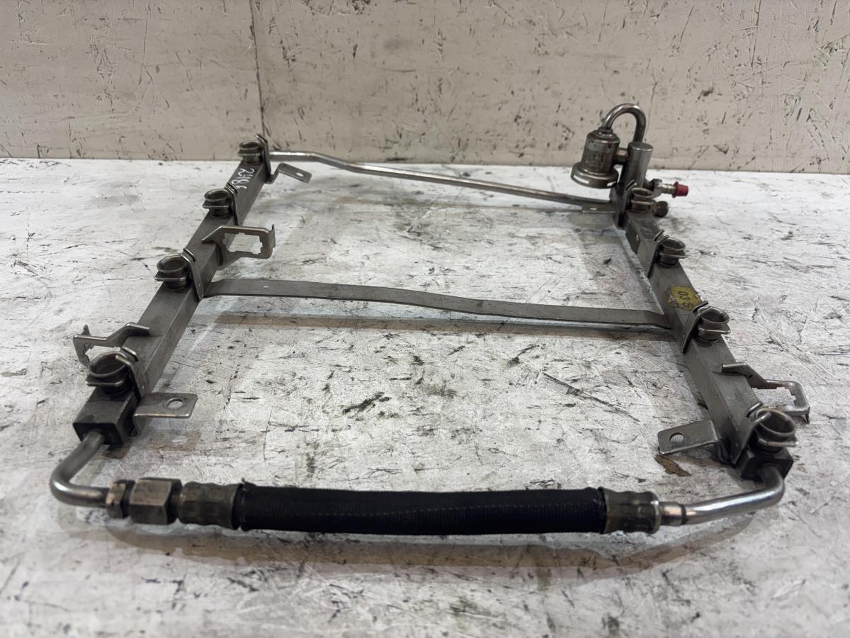 Топливная рампа 077133681T 