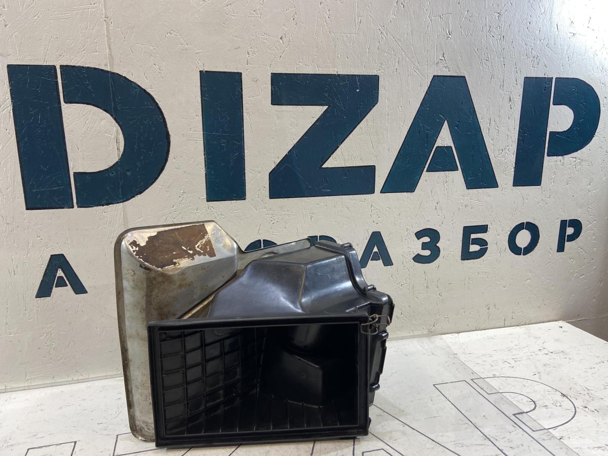 Часть корпус воздушного фильтра 034133837AS 