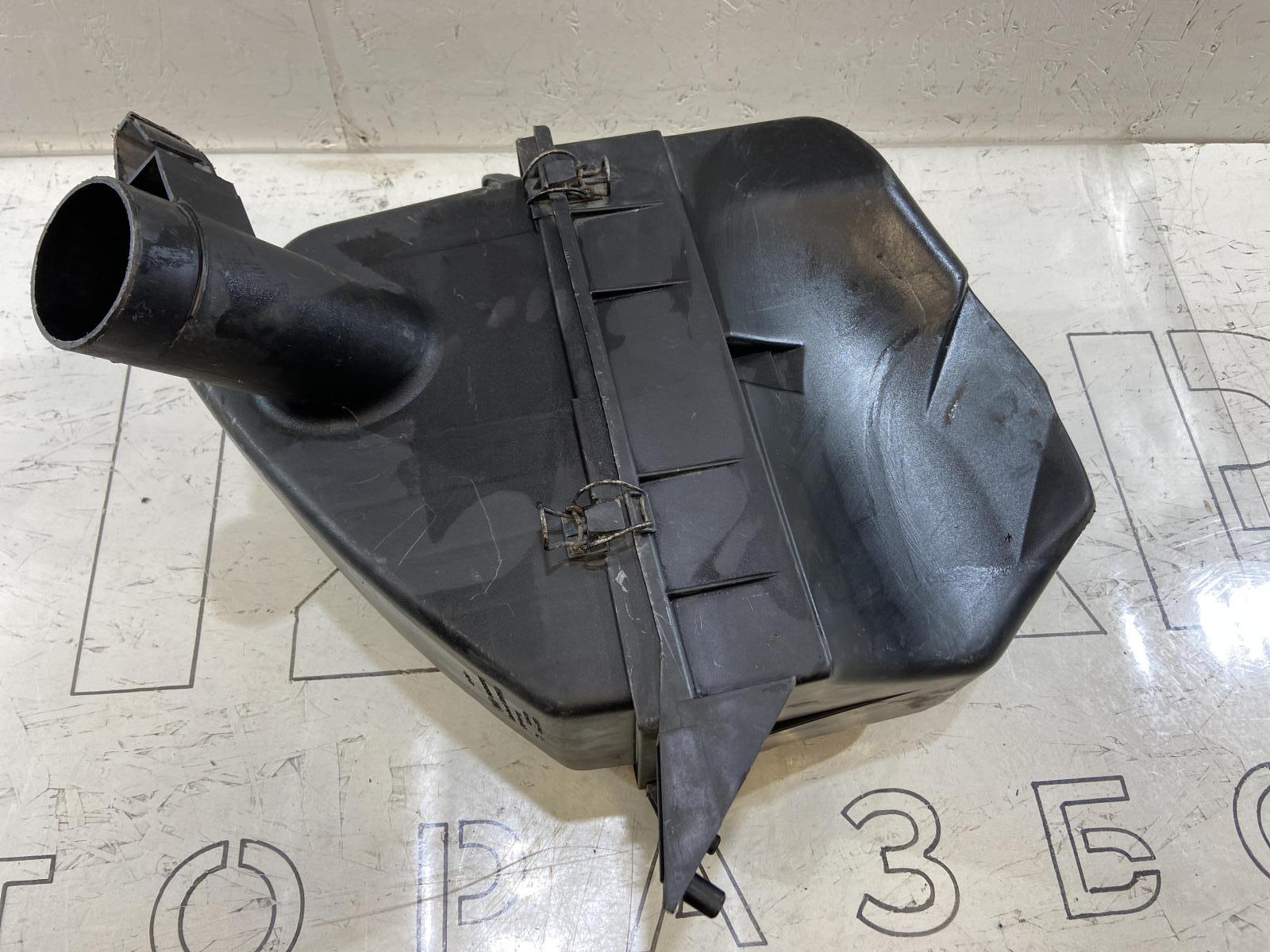 Корпус воздушного фильтра 078133837H 