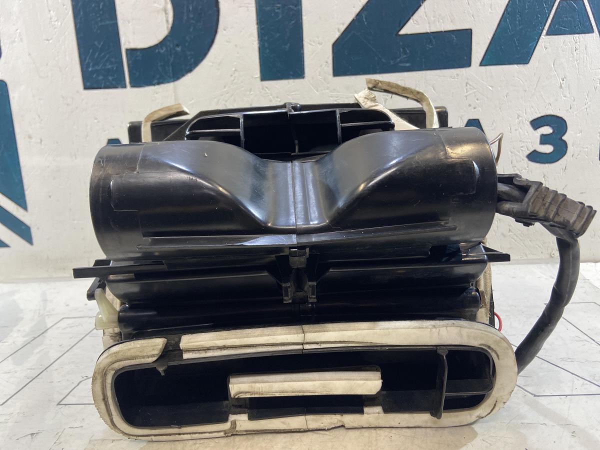 Корпус отопителя (печки) 4A0819096 Audi A6 C4