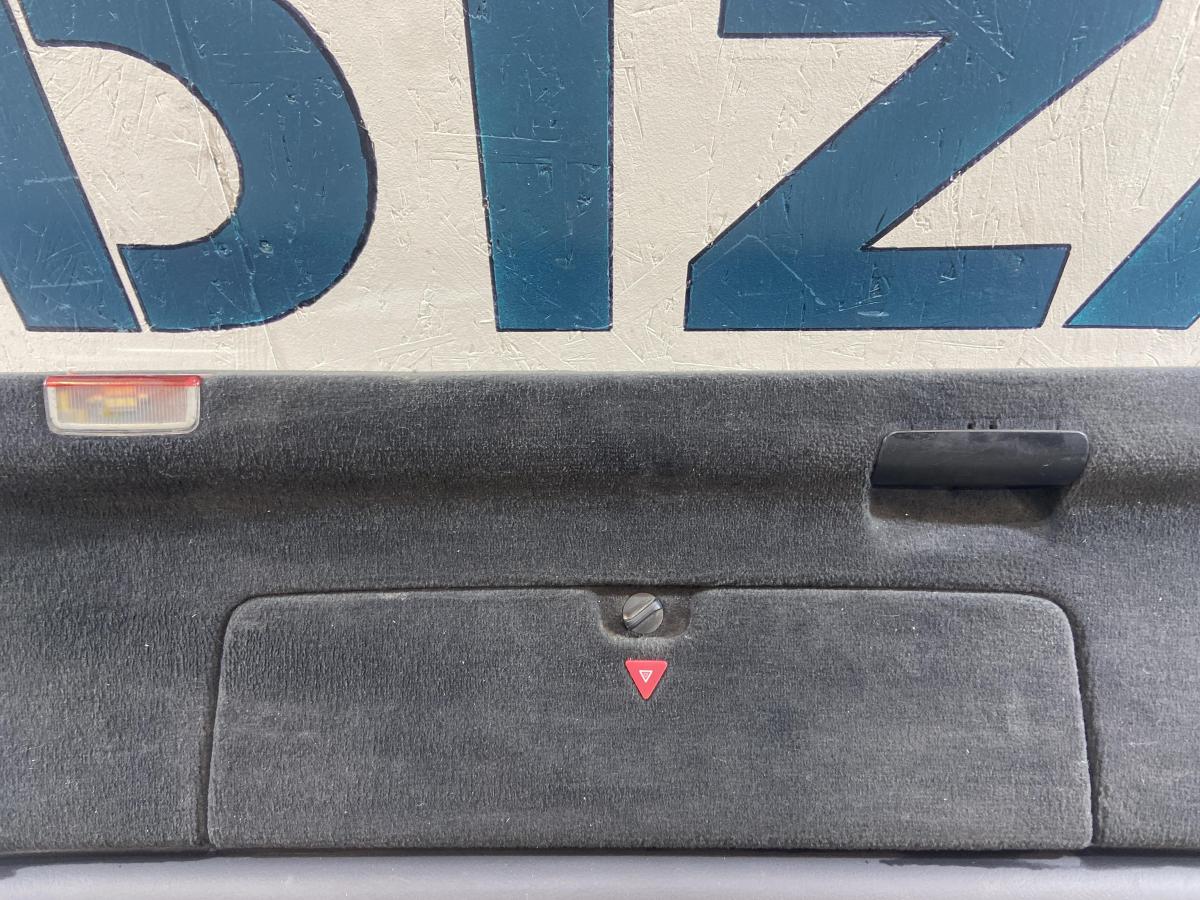 Облицовка крышки багажного отсека 4B9867979 