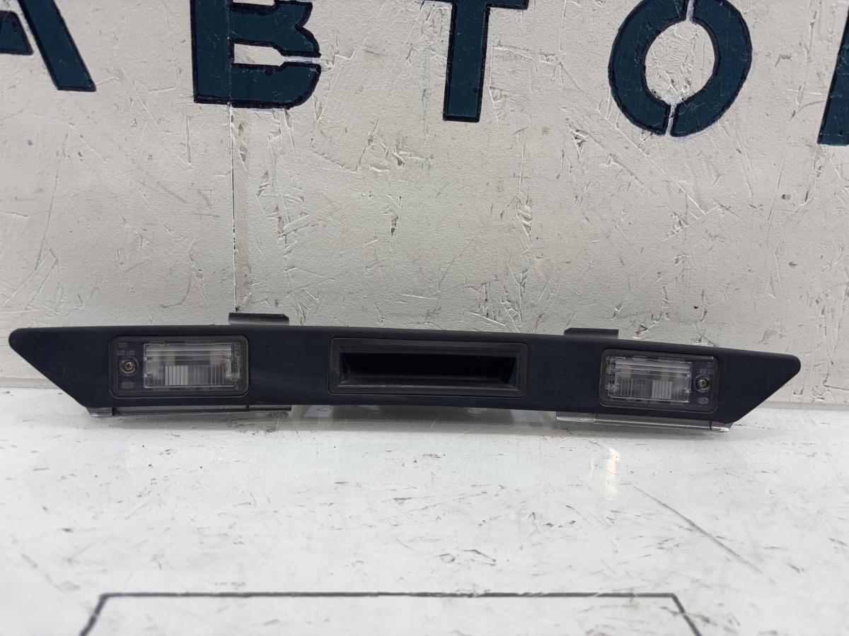 Ручка открывания багажника 8P4827574 