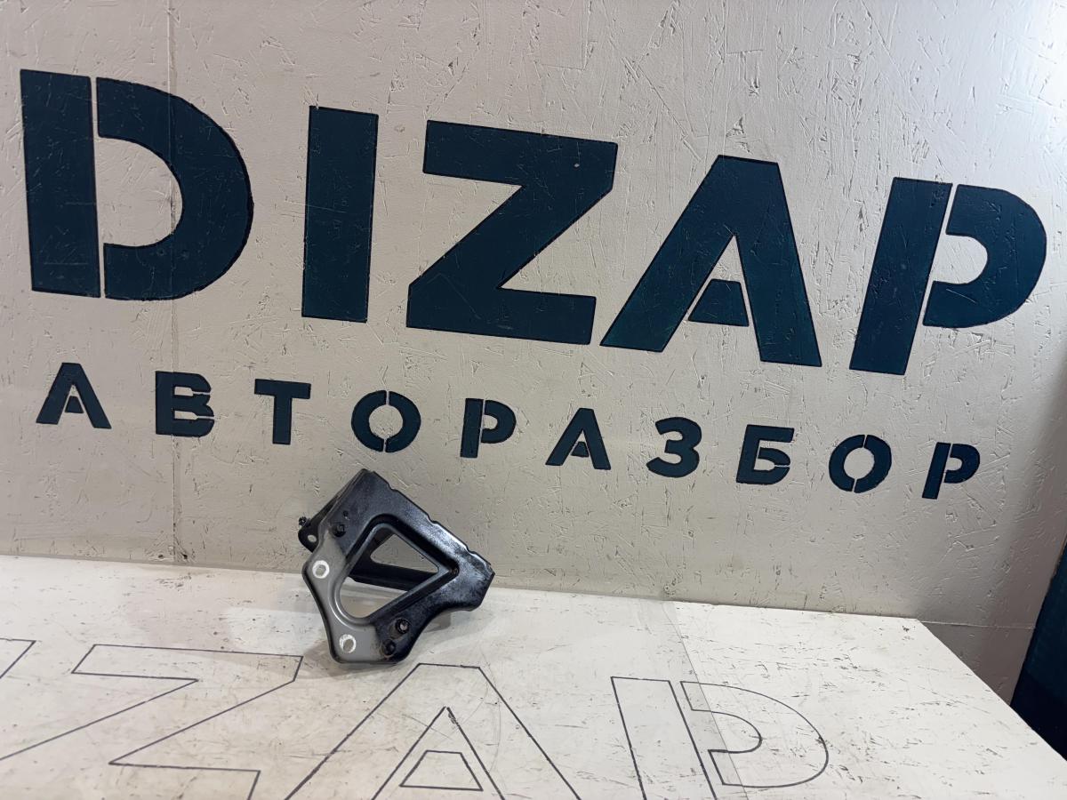 Кронштейн крепления крыла 4F0821136A Audi A6 C6 / S6 C6 / RS6 C6