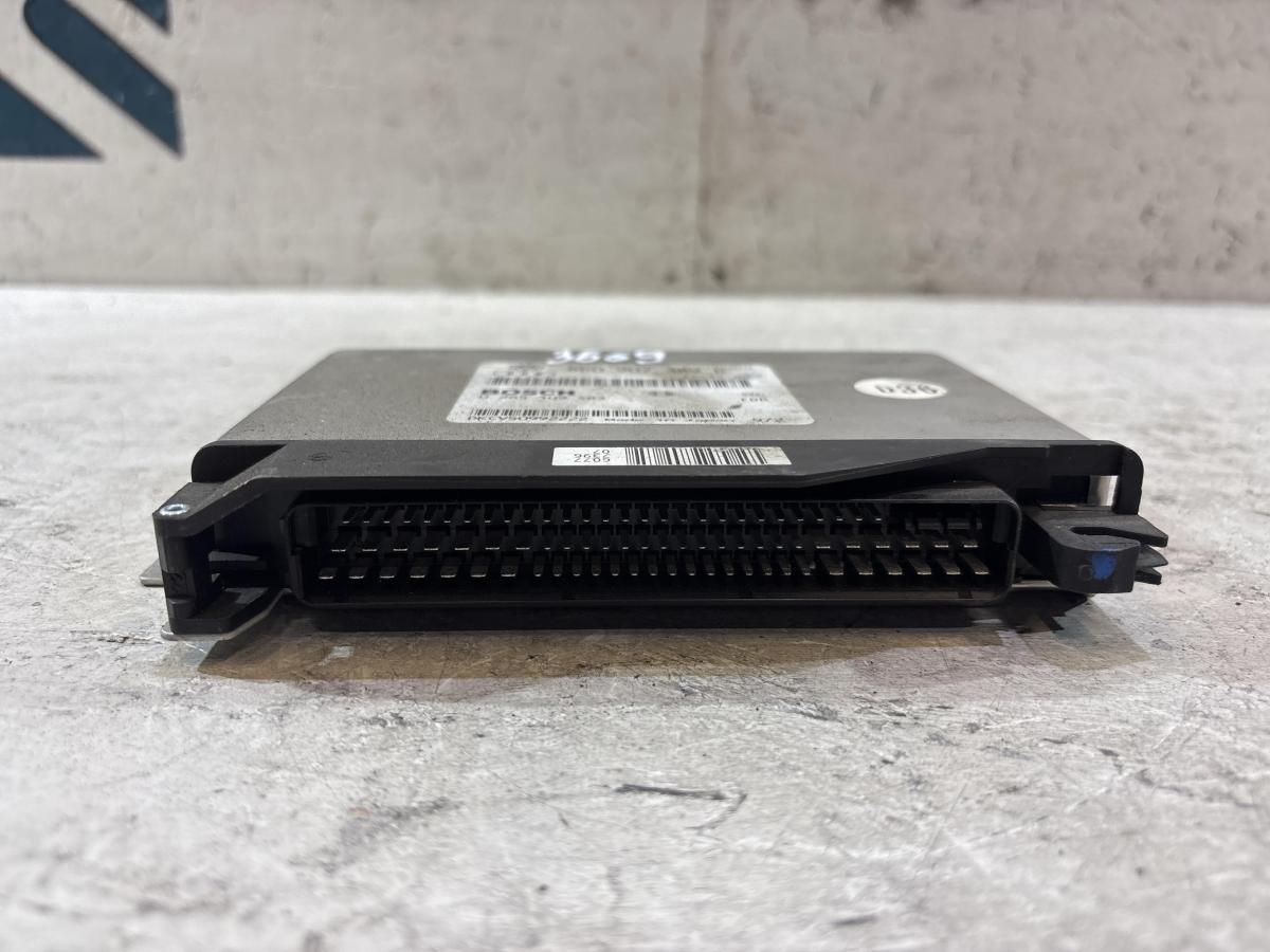 Блок управления ESP 8D0907389D Audi A4 B5