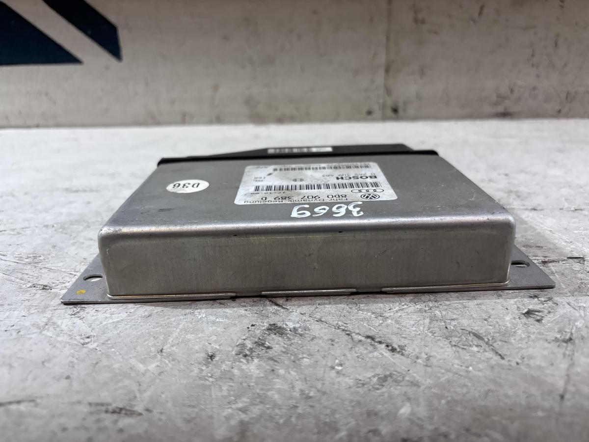 Блок управления ESP 8D0907389D Audi A4 B5