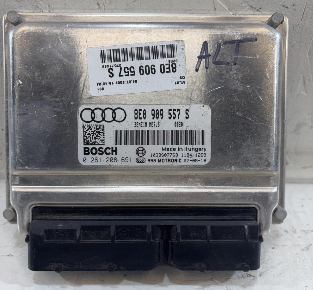 Блок управления двигателем (ДВС) 8E0909557S Audi A4 B6