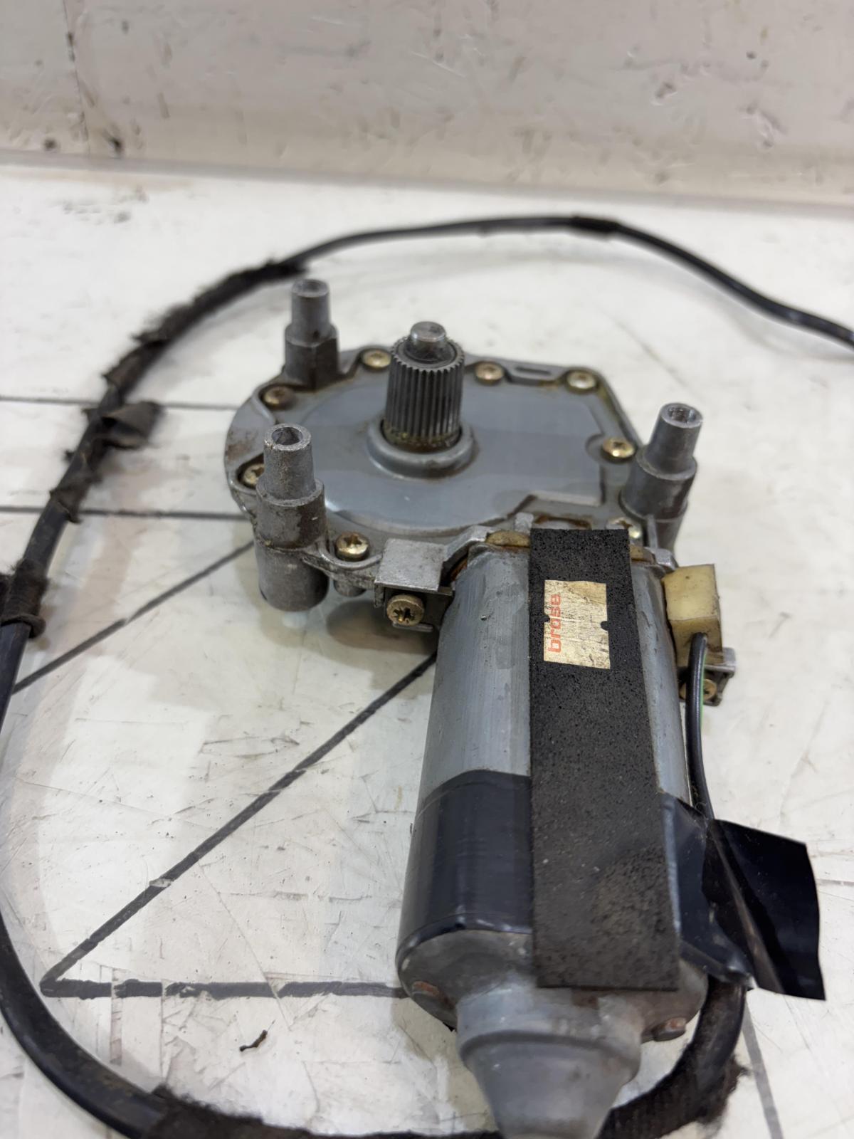 Стеклоподъемник электрический передний правый 4A0959802 Audi A6 C4