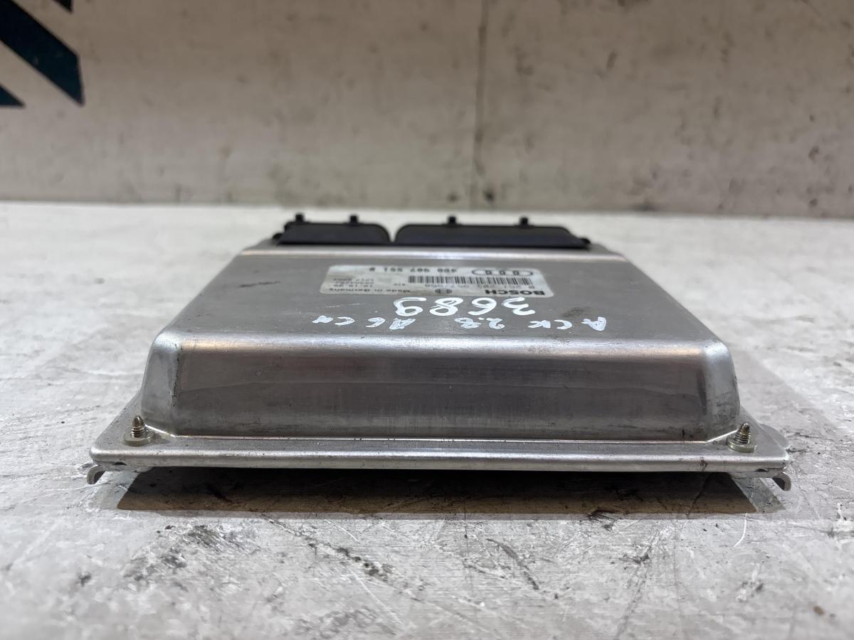 Блок управления двигателем (ДВС) 4D0907551B Audi A8 D2 / S8 D2