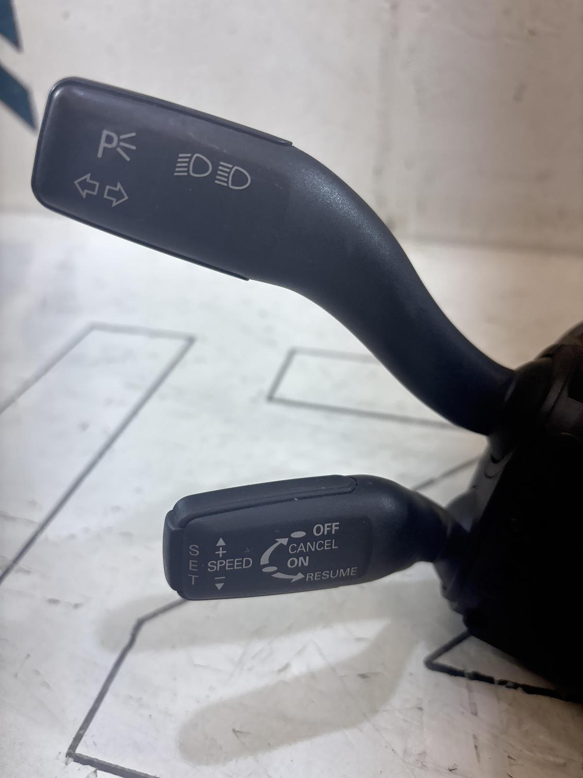 Переключатель подрулевой (стрекоза) 4F0953549A Audi A6 C6 / S6 C6 / RS6 C6