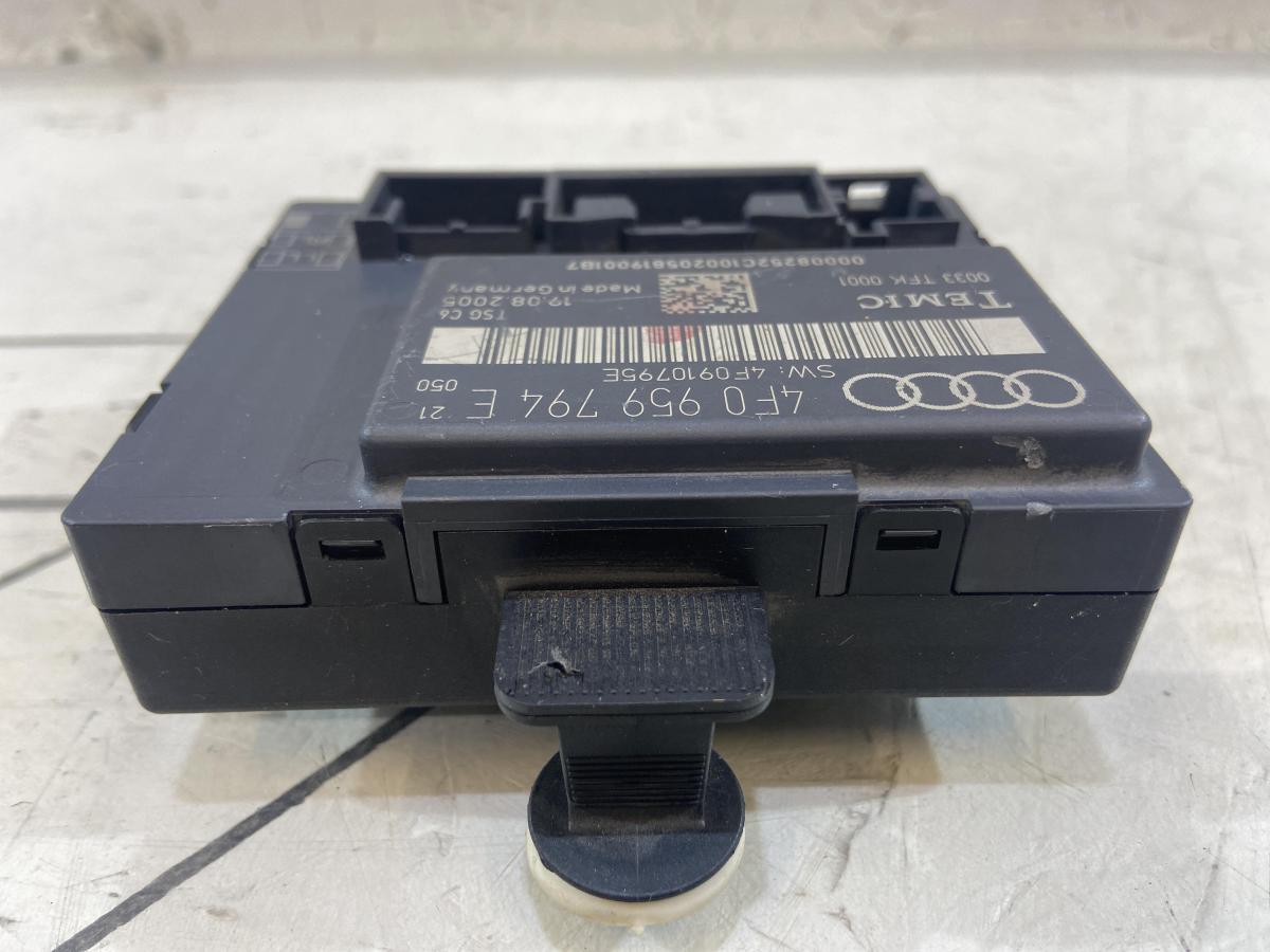 Блок управления двери задней правой 4F0959794E Audi A6 C6 / S6 C6 / RS6 C6