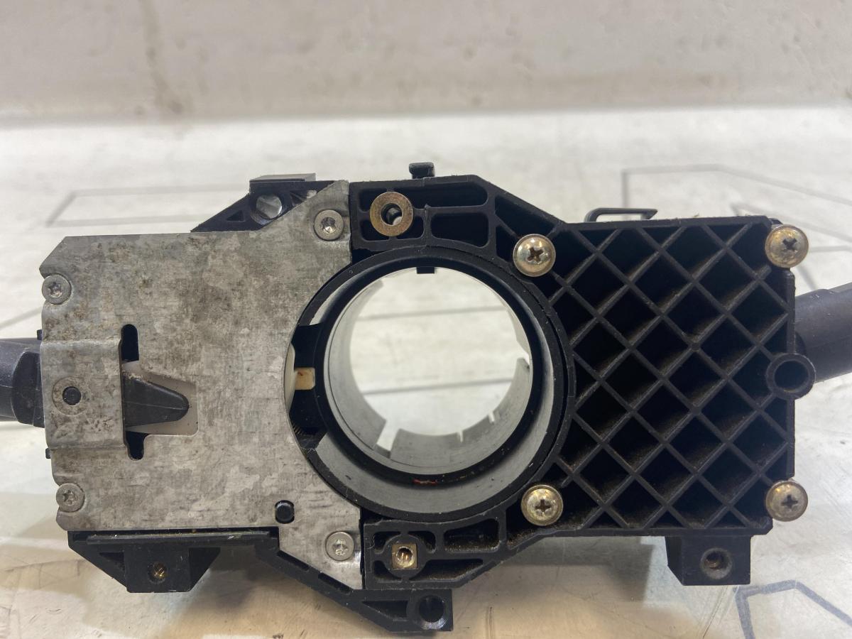 Переключатель подрулевой (стрекоза) 4D0953513D Audi A8 D2 / S8 D2