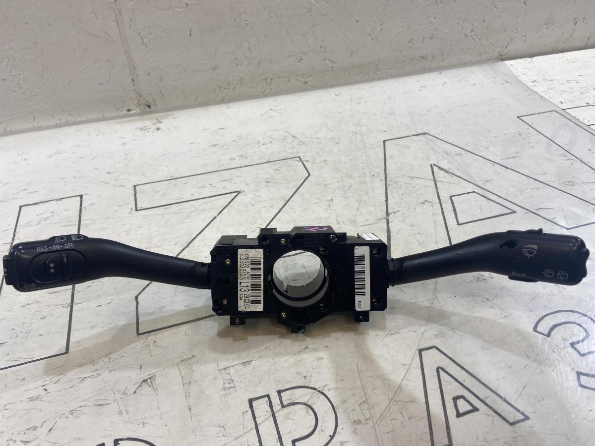 Переключатель подрулевой (стрекоза) 8L0953513N Audi A3 / S3