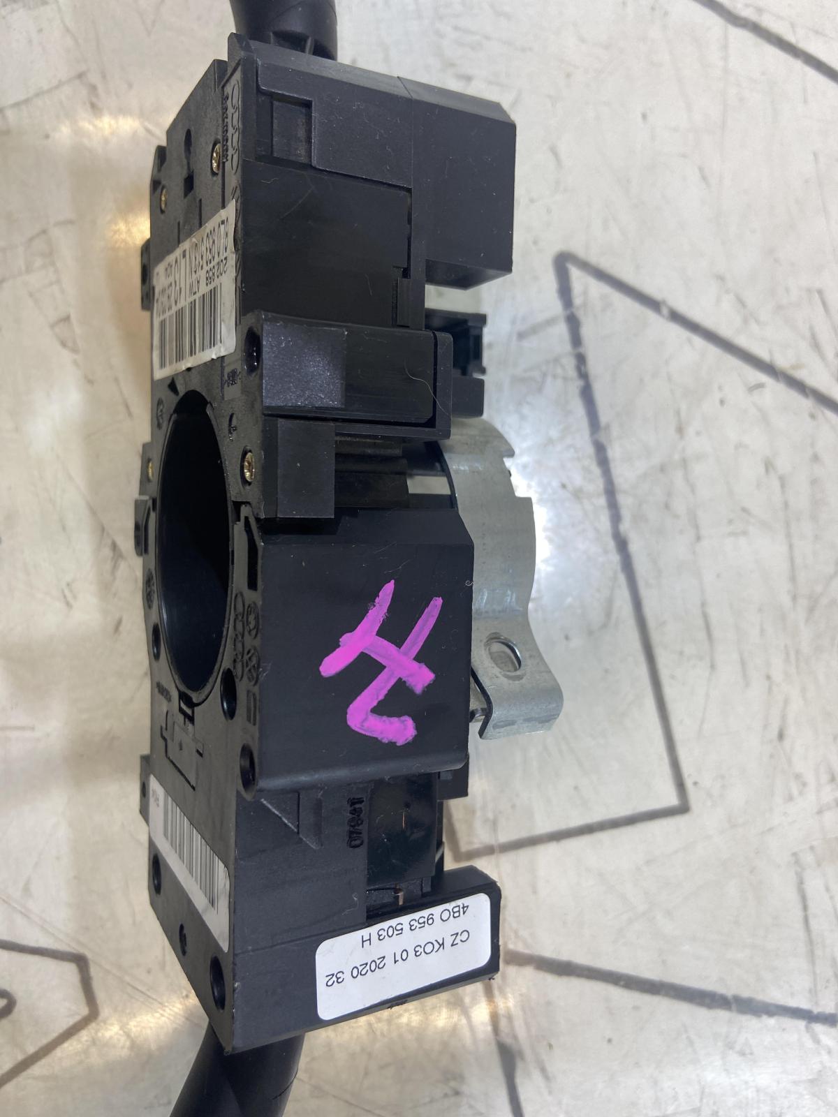 Переключатель подрулевой (стрекоза) 8L0953513N Audi A3 / S3