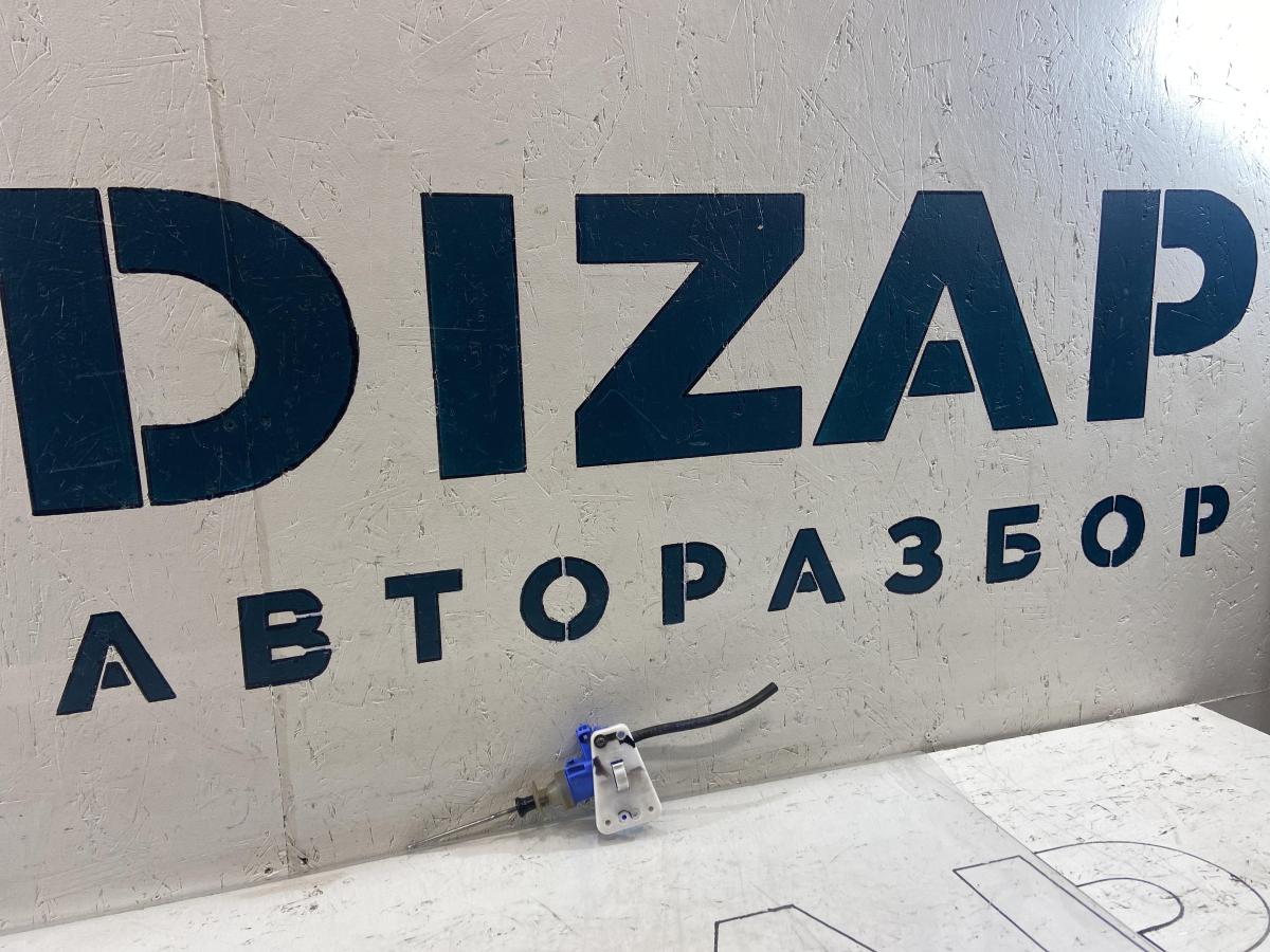 Клапан управления для двери водителя и пассажира 893862153С Audi 80 B3