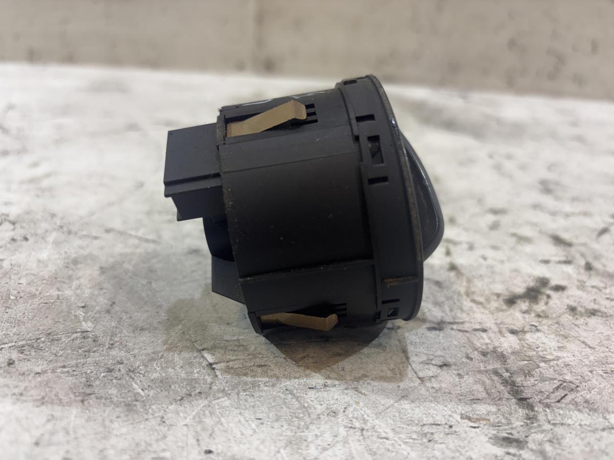 Переключатель света фар 4F1941531D 