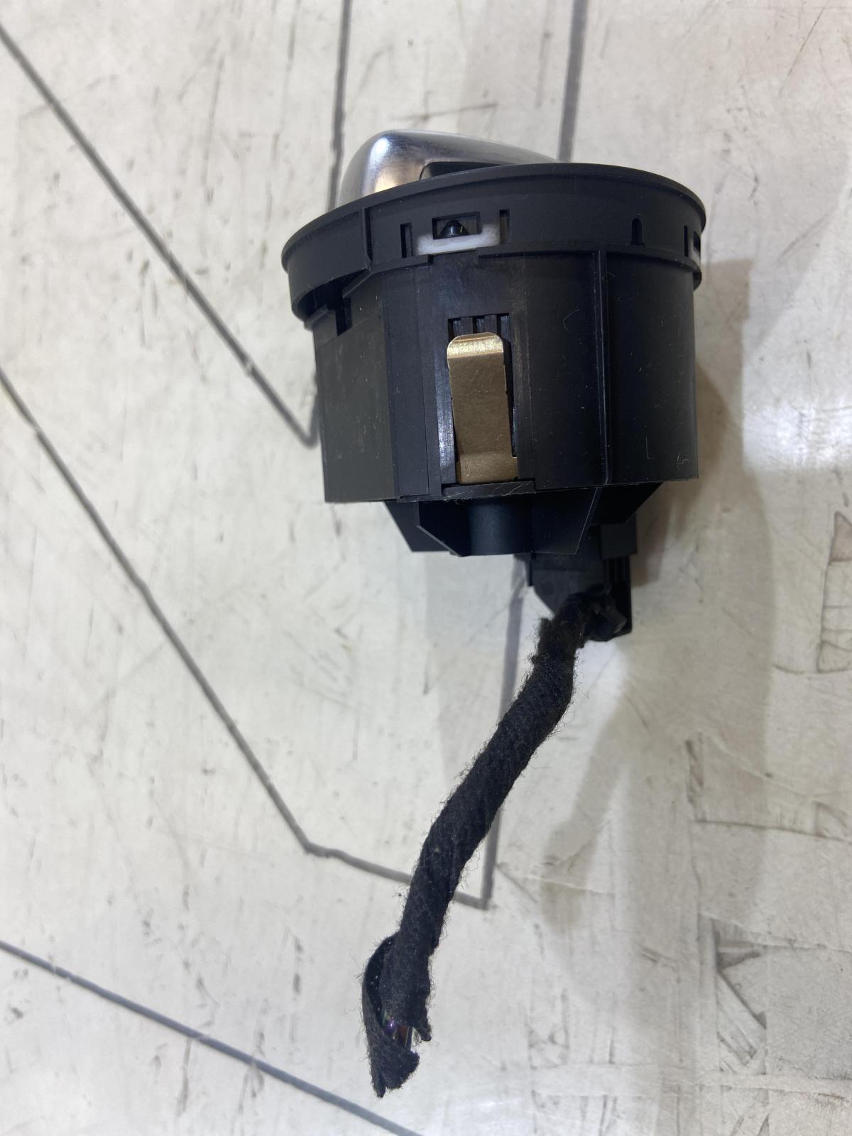 Переключатель света 4F2941531E 