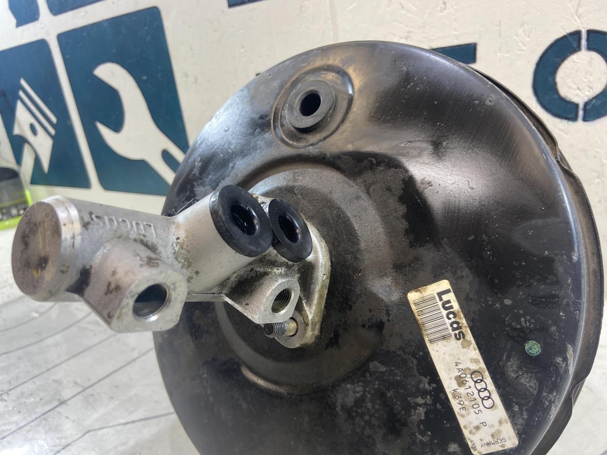 Вакуумный усилитель тормозов 4A0612105P Audi A6 C4