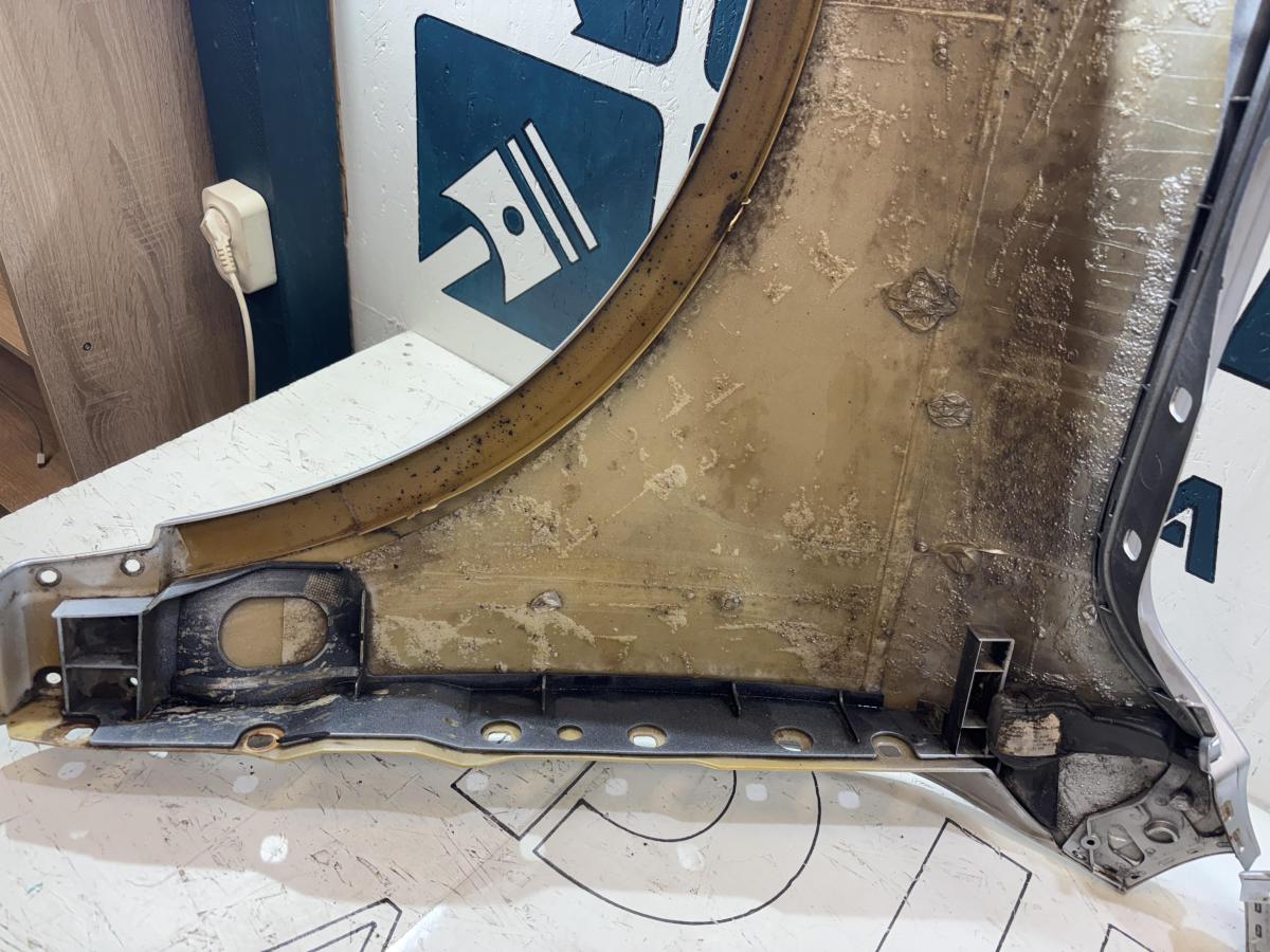 Крылья передние 7L6821106B Volkswagen Touareg I