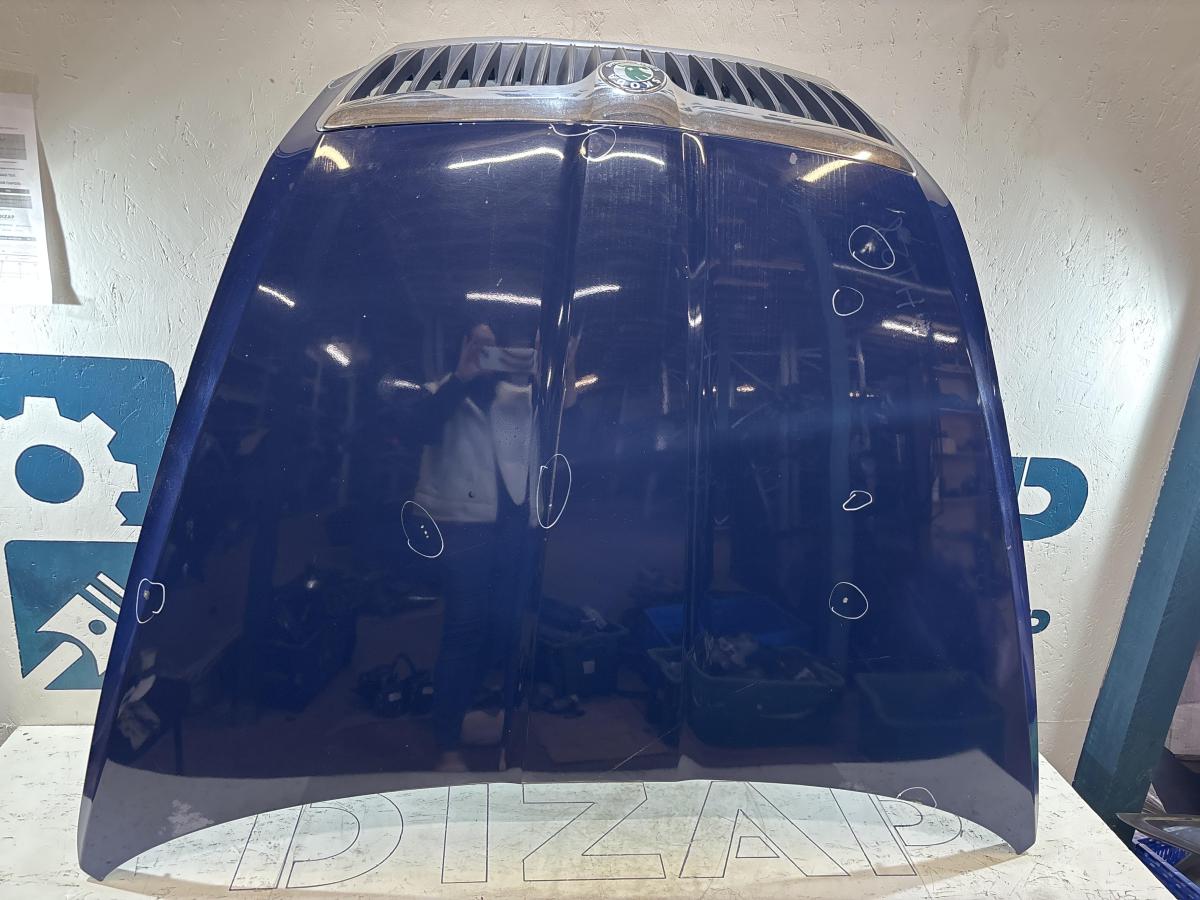 Капот 1Z0823031B Skoda Octavia II рест