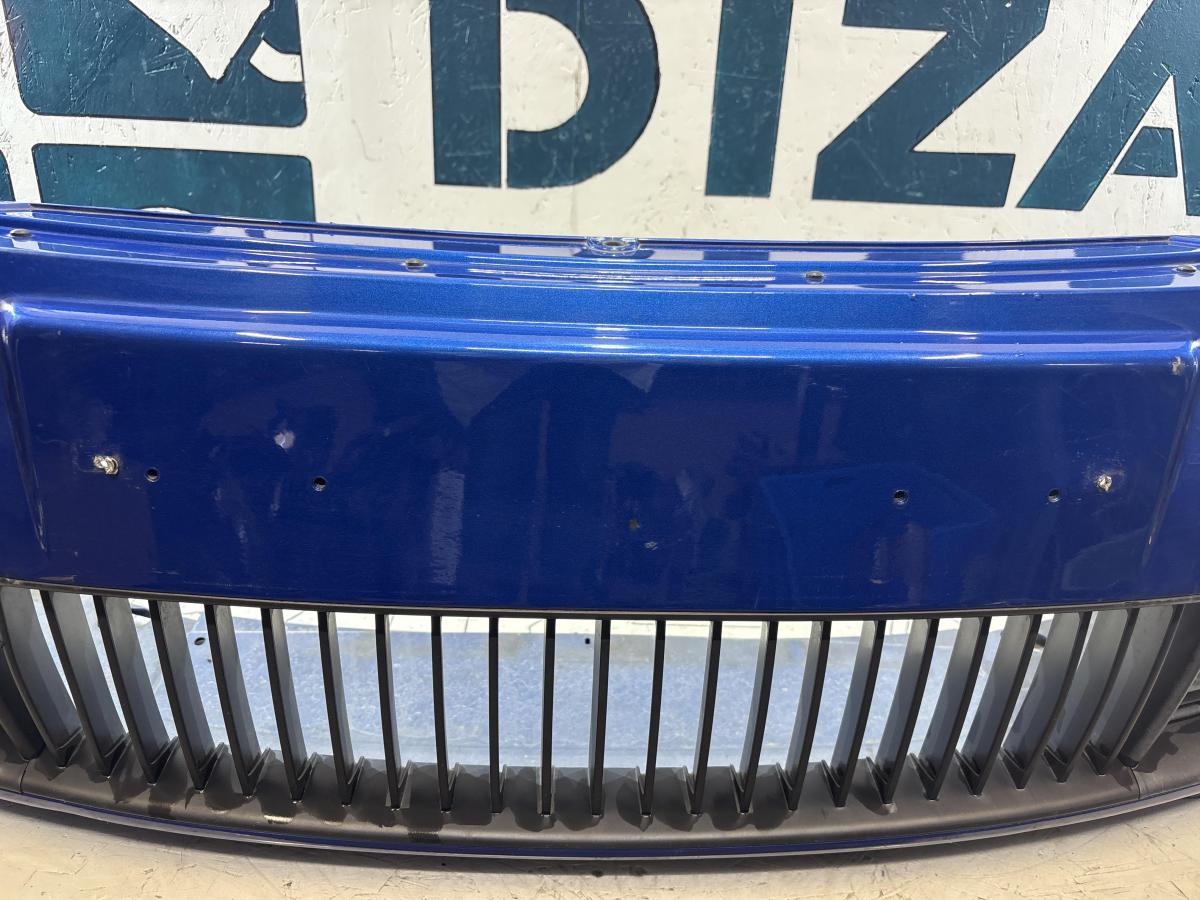 Бампер передний 1Z0807221D Skoda Octavia RS II