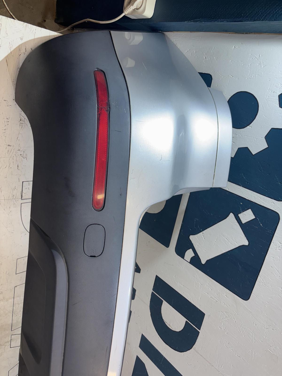 Бампер задний 7L6807378 Volkswagen Touareg I