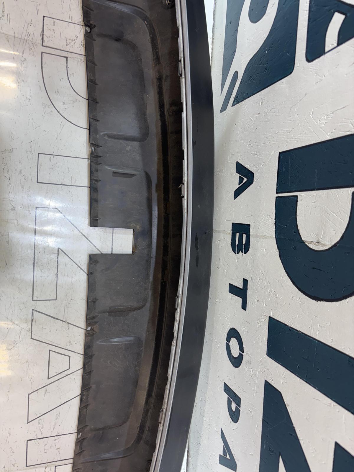 Бампер задний 7L6807378 Volkswagen Touareg I