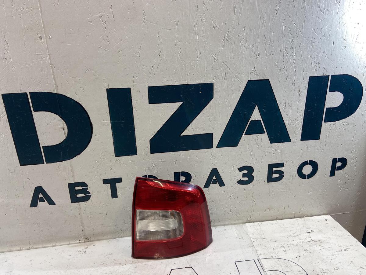 Фонарь задний правый 1Z9945096A Skoda Octavia II рест