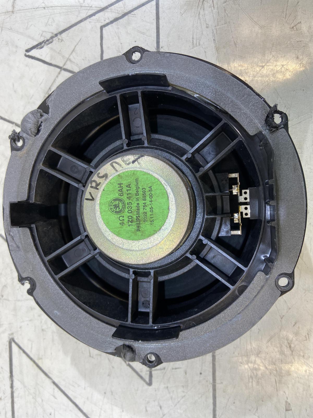 Динамик 1Z0035411A Skoda Octavia RS II