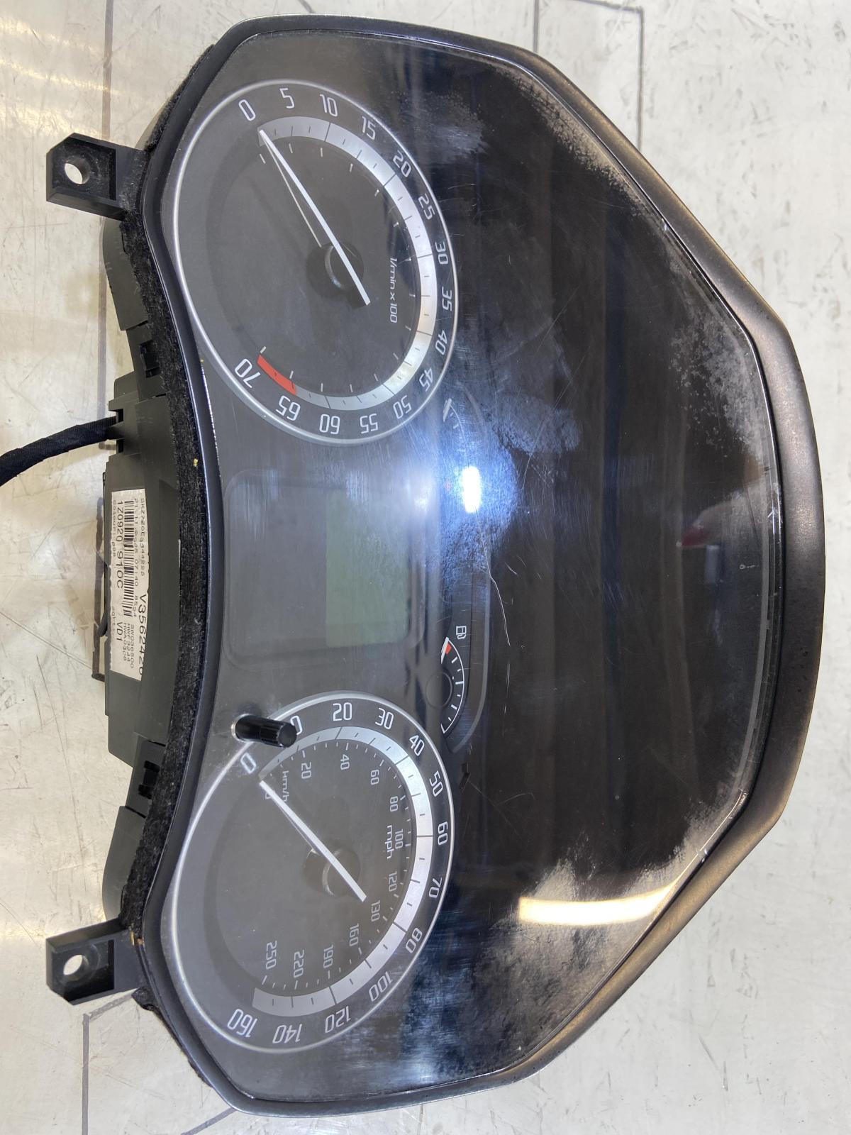 Приборная панель 1Z0920910C Skoda Octavia RS II