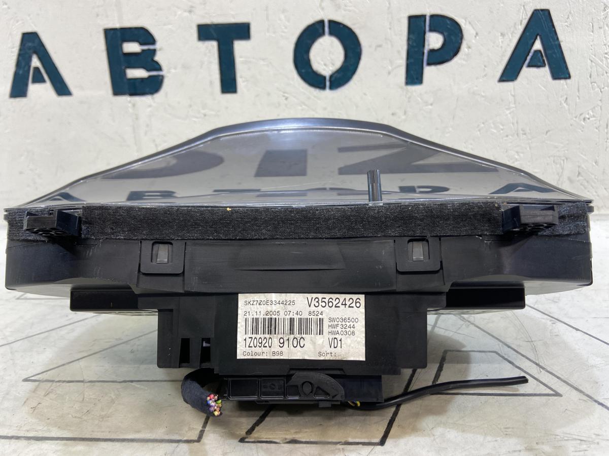 Приборная панель 1Z0920910C Skoda Octavia RS II