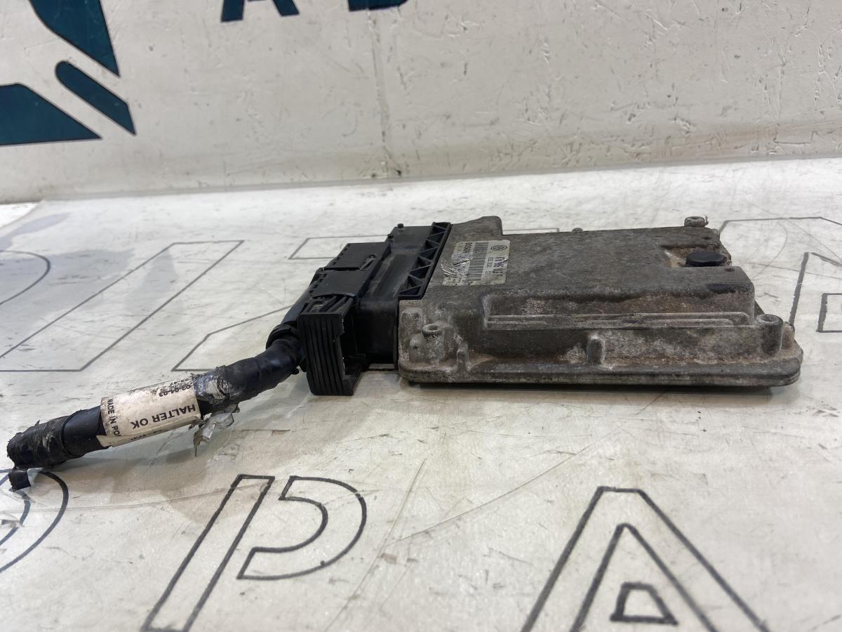 Блок управления дизельного двигателя 070906016F Volkswagen Touareg I