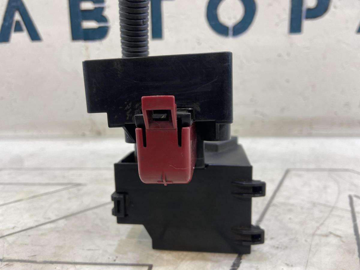 Клемма аккумулятора плюс 7L0937401 Volkswagen Touareg I