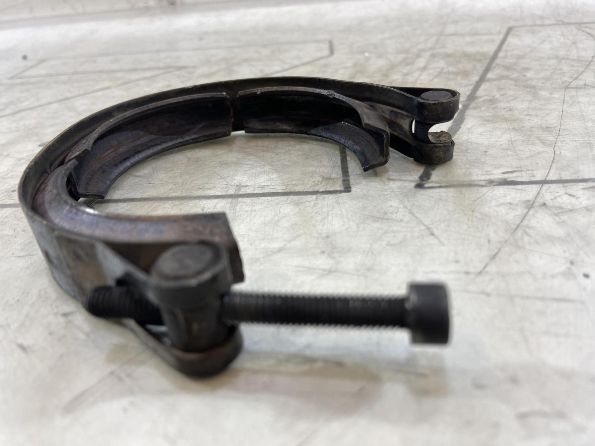 Хомут 7H0253725A Volkswagen Touareg I