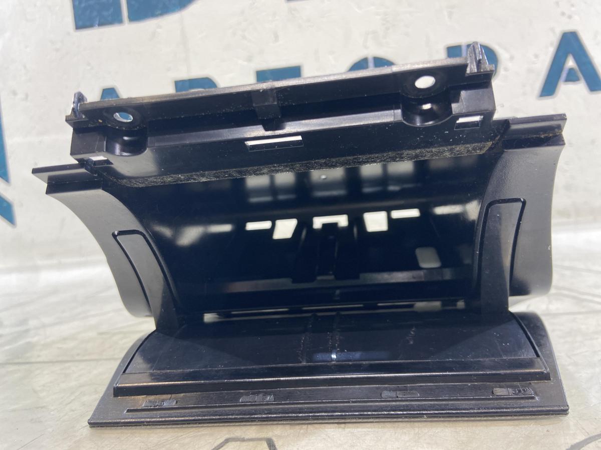 Пепельница передняя 1Z2863077A Skoda Octavia II рест