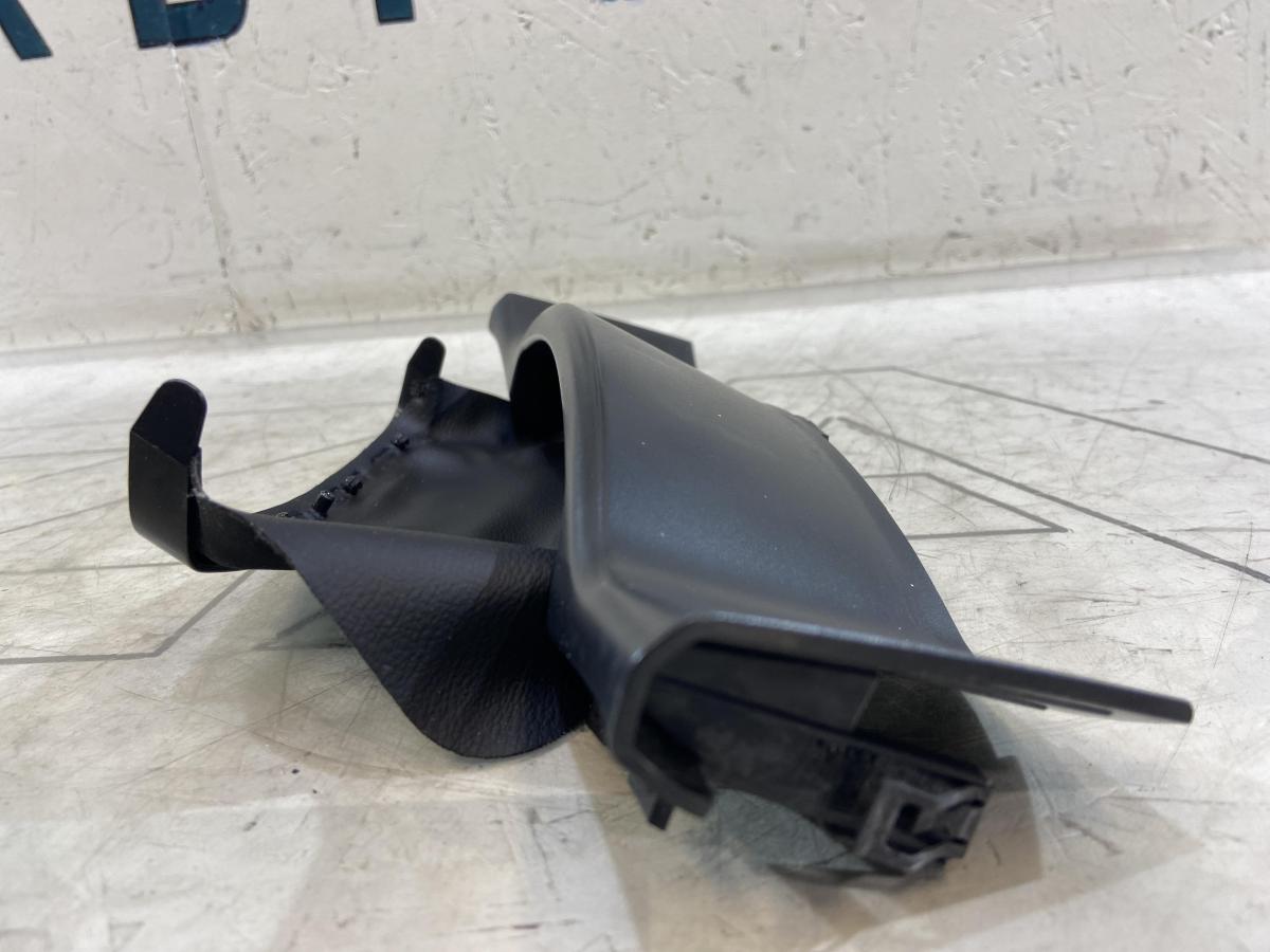 Кожух рулевой колонки 1Z2857053 Skoda Octavia II рест