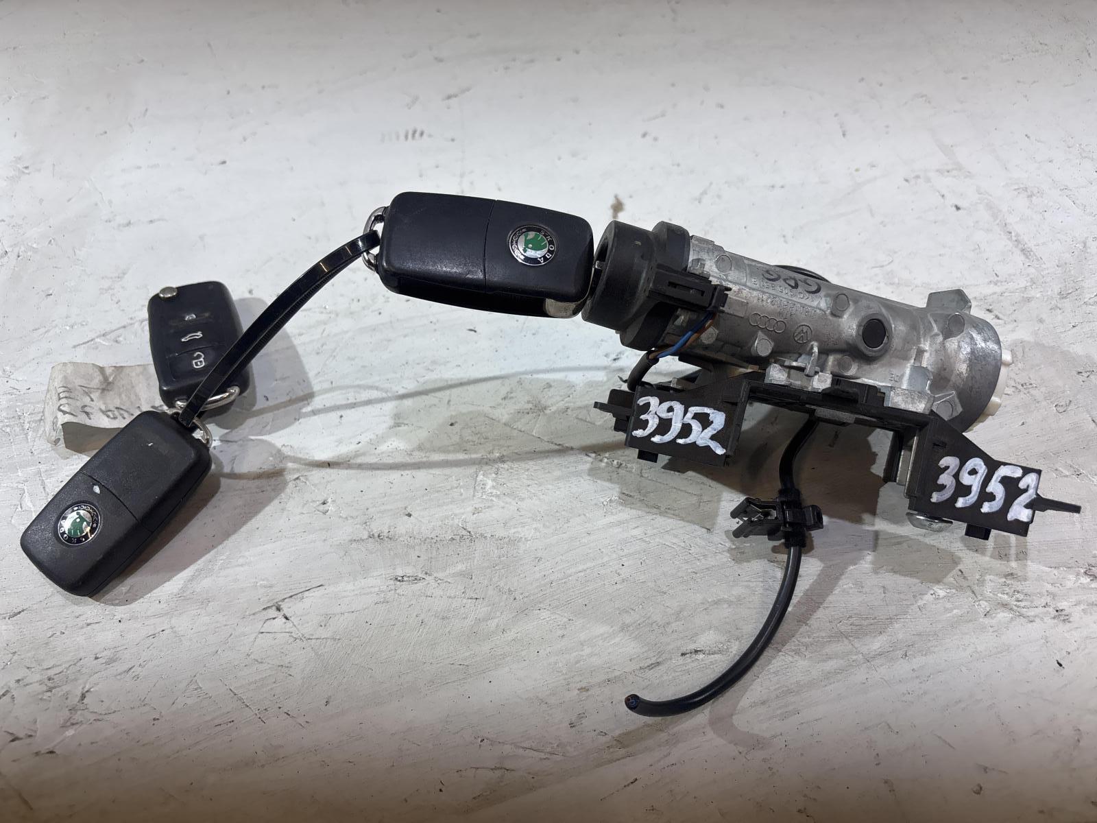 Замок рулевого вала 1K0905851B Skoda Octavia II рест