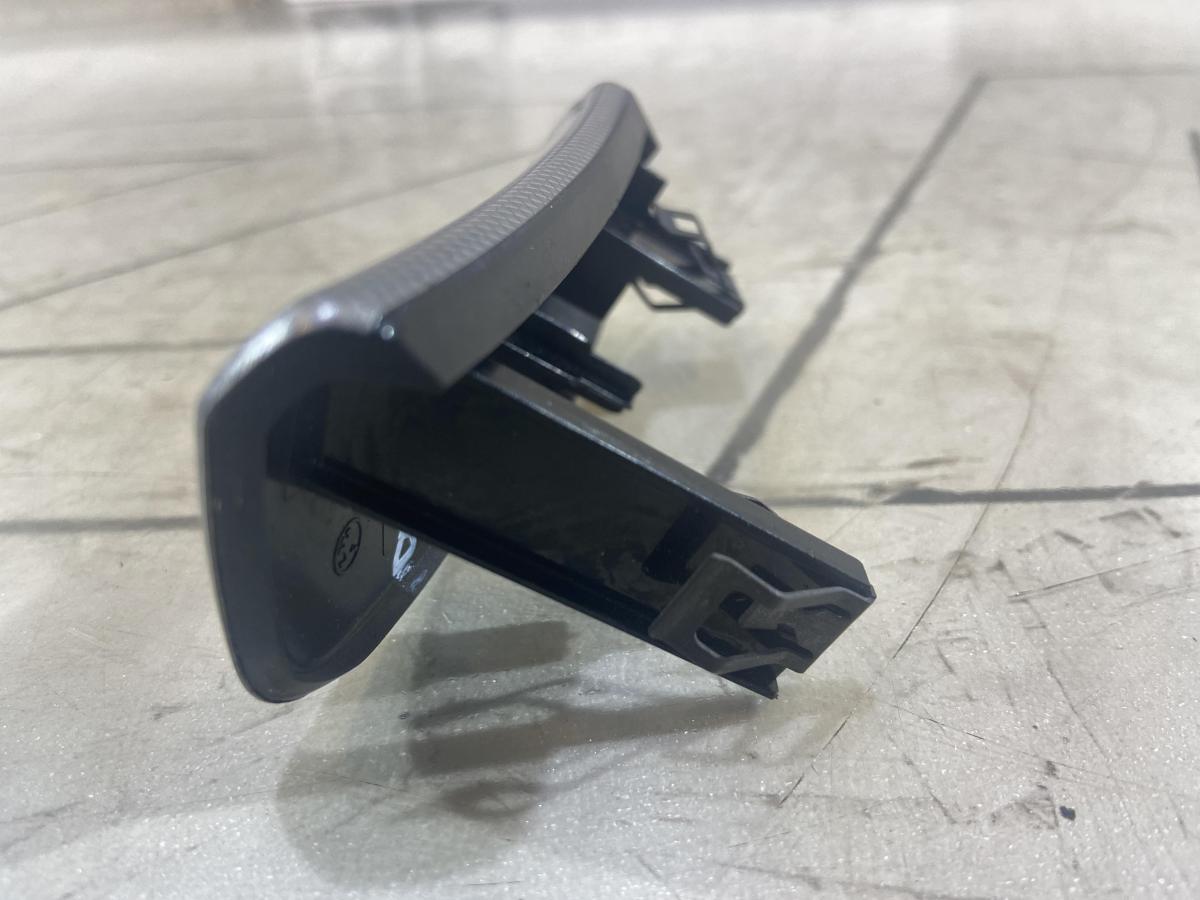 Декоративная накладка 1Z2858415 Skoda Octavia II рест