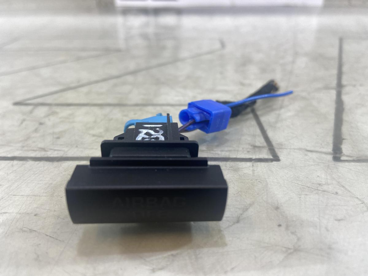 Лампа Airbag 1Z0919235C Skoda Octavia II рест