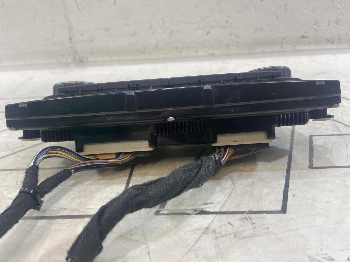 Блок управления климат контролем 3T0907044BK Skoda Octavia II рест