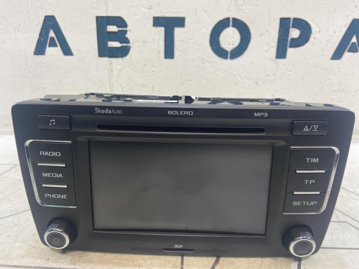 Магнитола 1Z0035156M Skoda Octavia II рест