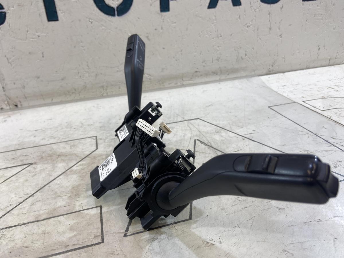 Блок подрулевых переключателей 5K0953521BL Skoda Octavia II рест