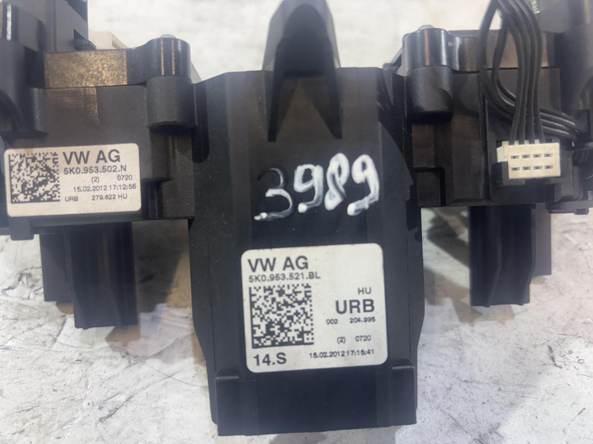 Переключатель подрулевой 5K0953521BL Skoda Octavia II рест