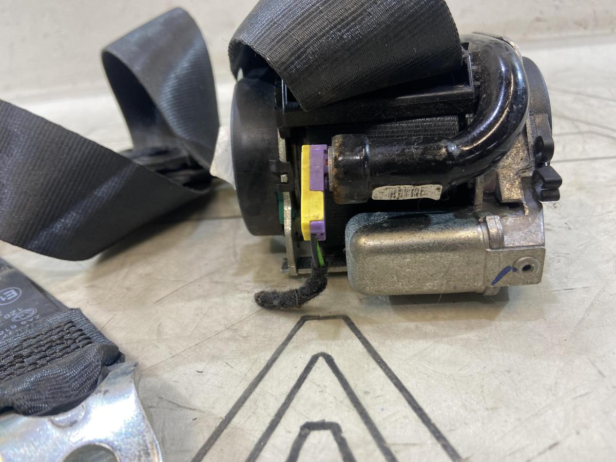 Ремень безопасности 1Z0857701C Skoda Octavia II рест