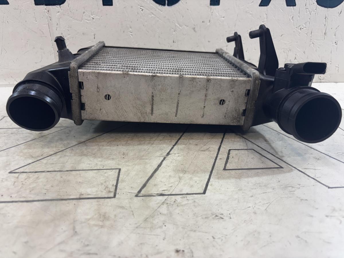 Интеркулер 8E0145805AA Audi A4 B6