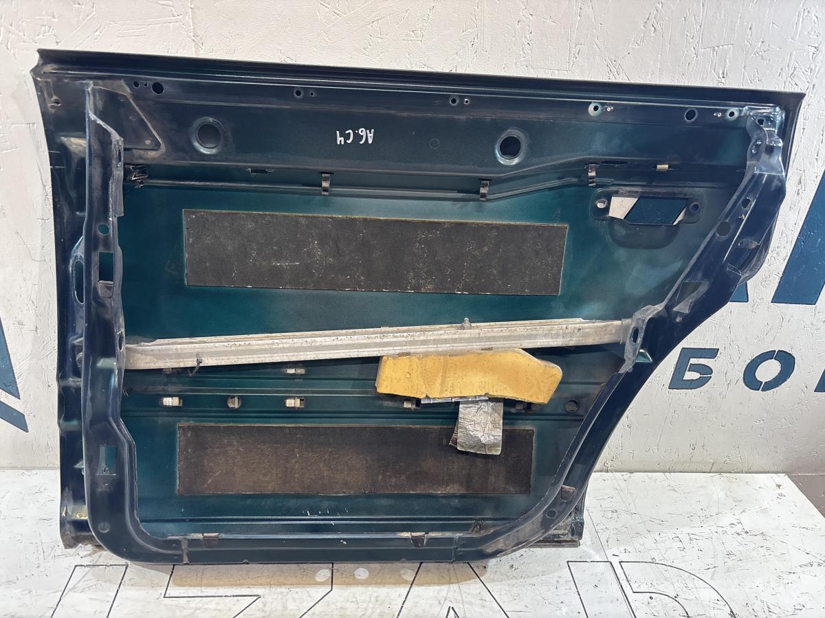 Дверь задняя правая 4A0833051B Audi A6 C4