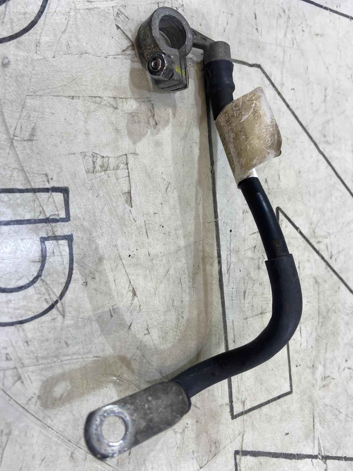 Клемма аккумулятора минус 1K0971235 Skoda Octavia II рест