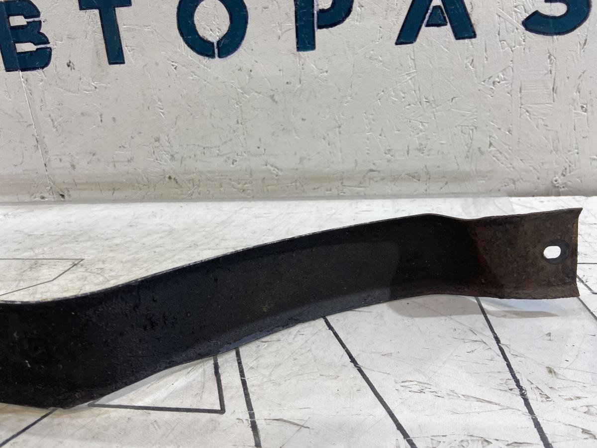 Лента крепления бензобака 7L0201392