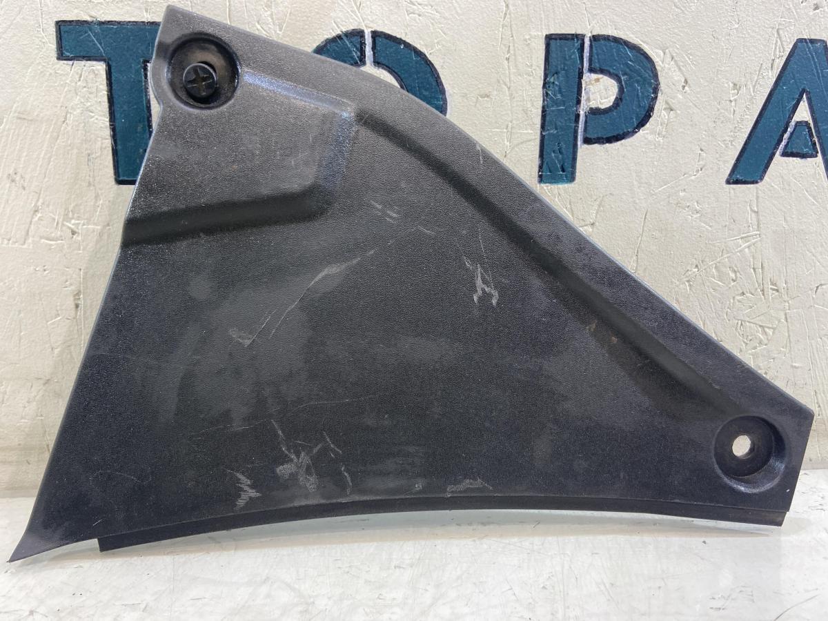 Вставка в жабо 7L6819730A