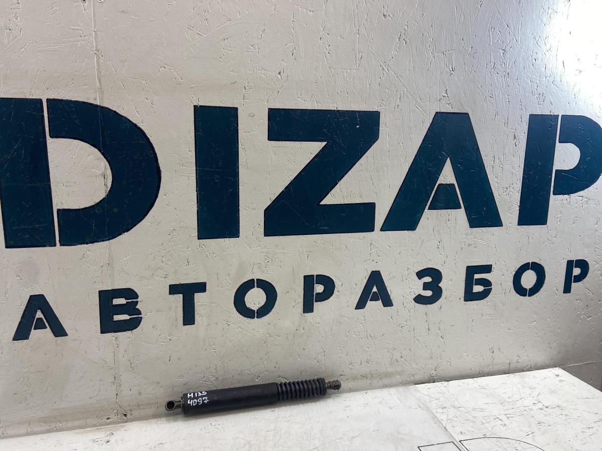 Амортизатор багажника 7L6827550B Volkswagen Touareg I